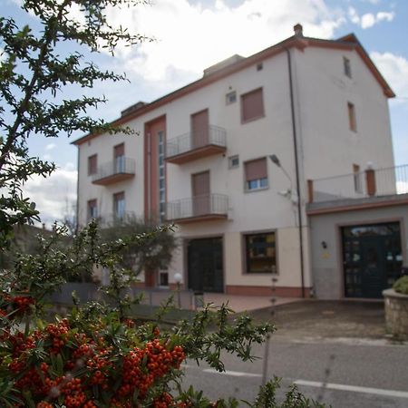 Hotel Lidia Mergo Exterior foto